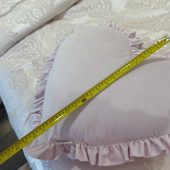 LARGE HEART SHAPED THROUGH PILLOW BY LILLIAN AUGUST HOME - Picture 8 of 11